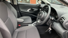 Toyota Yaris 1.5 Hybrid Icon 5dr CVT Hybrid Hatchback